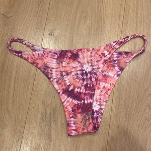 Kulani Kinis Pink Tye-Dye bottoms! Size Small